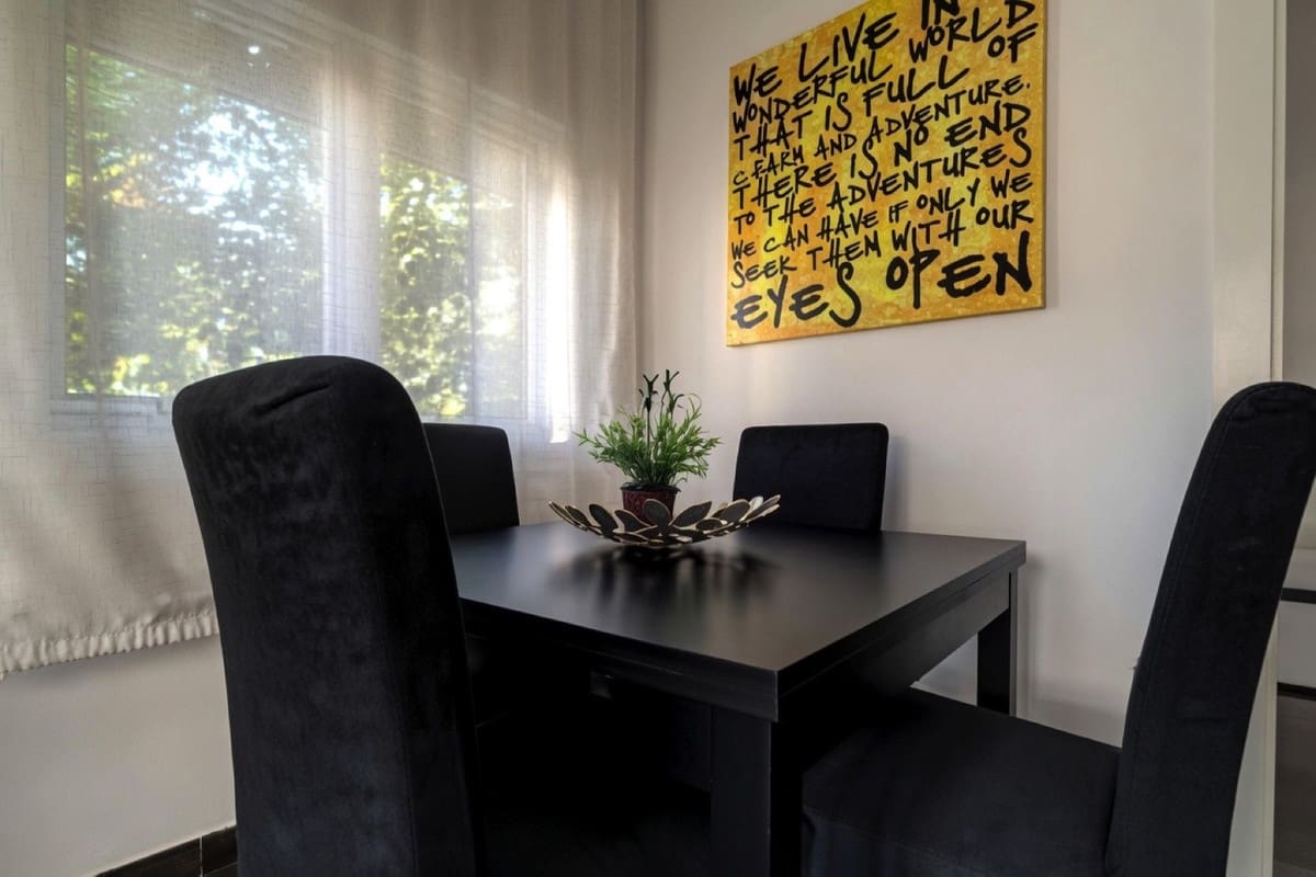 Apartamento de 4 habitaciones en Marbella en venta con piscina - 557.000 € (Ref: 9974077)