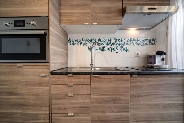 Apartamento de 4 habitaciones en Marbella en venta con piscina - 557.000 € (Ref: 9974077)