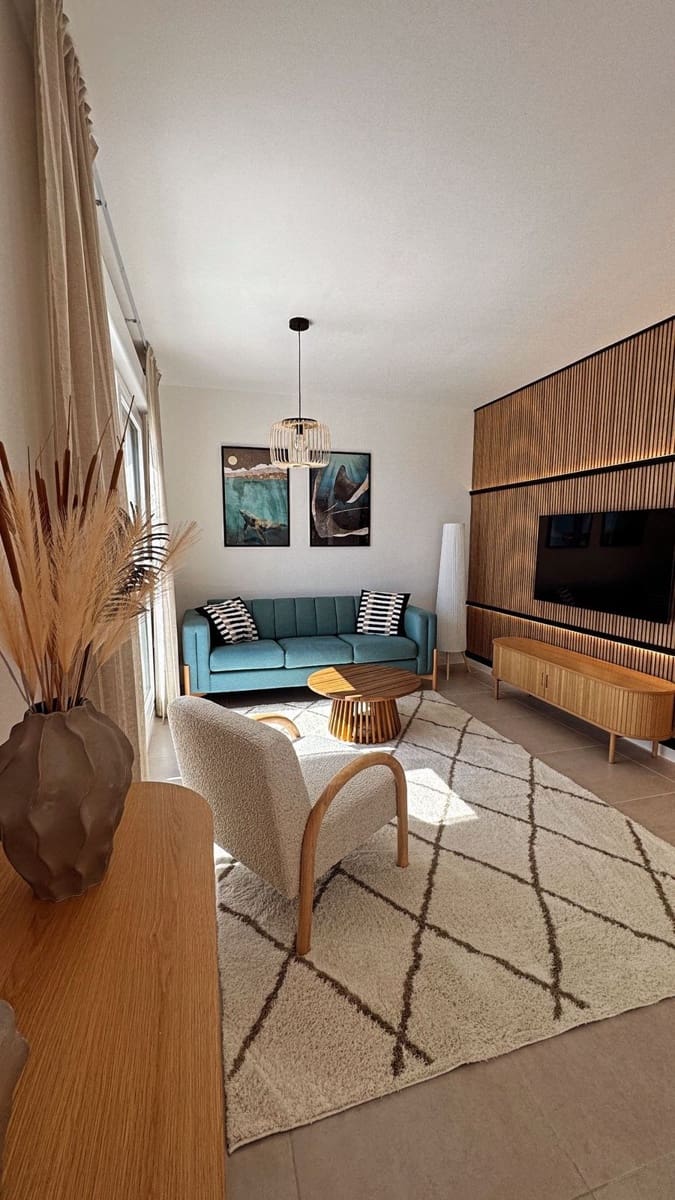 Apartamento de 2 habitaciones en Estepona en venta con piscina - 525.000 € (Ref: 9974082)