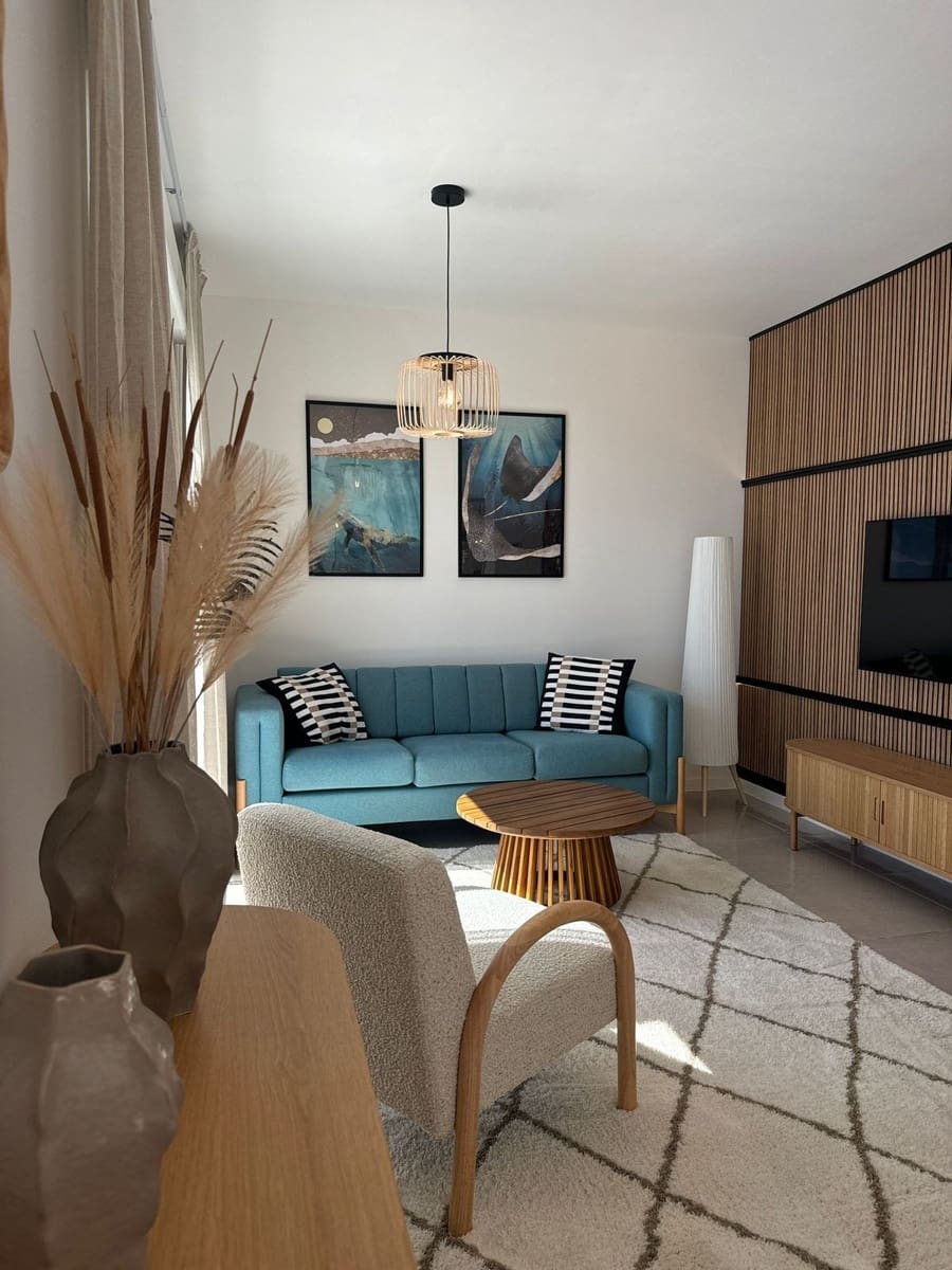 Apartamento de 2 habitaciones en Estepona en venta con piscina - 525.000 € (Ref: 9974082)