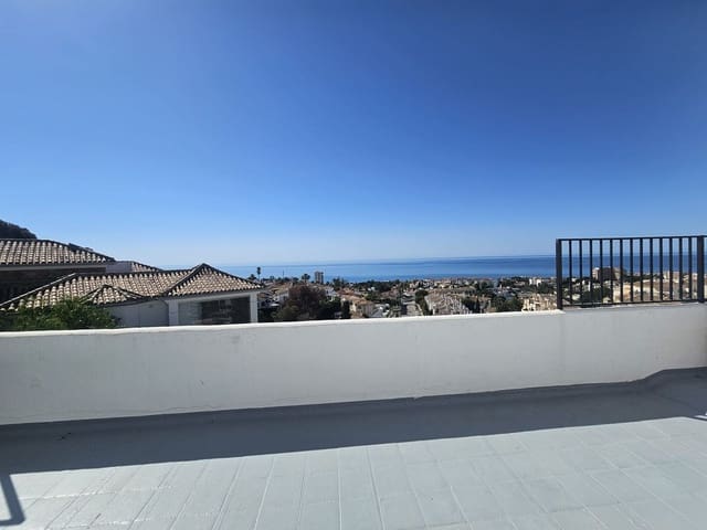 3 soveværelse Lejlighed til salg i Riviera del Sol, Mijas med swimmingpool - € 499.000 (Ref: 9974083)