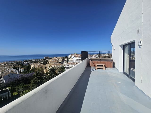 3 soveværelse Lejlighed til salg i Riviera del Sol, Mijas med swimmingpool - € 499.000 (Ref: 9974083)