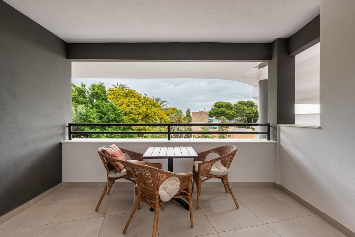 2 soveværelse Lejlighed til salg i Torremolinos med swimmingpool - € 495.000 (Ref: 9974084)