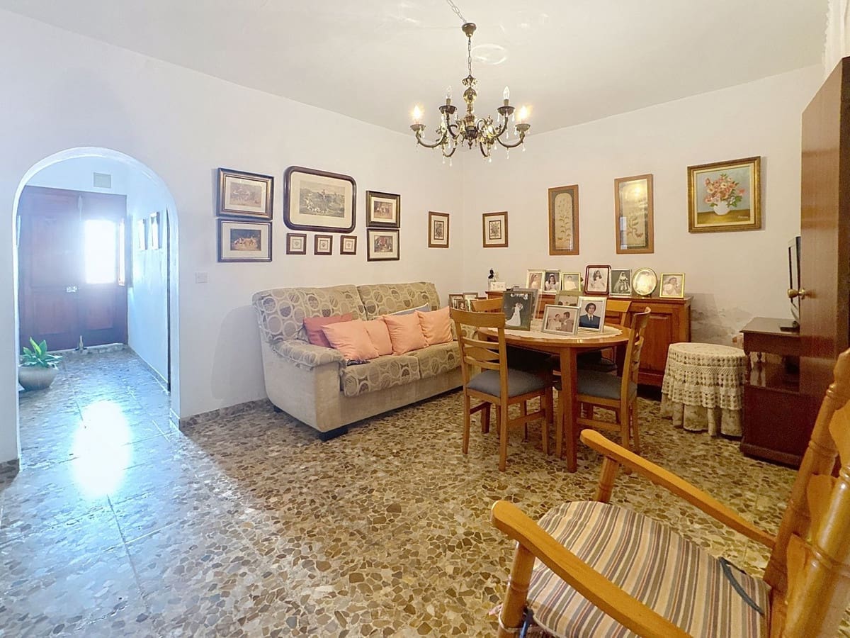 5 soverom Hus til salgs i Estepona - € 552 000 (Ref: 9974087)