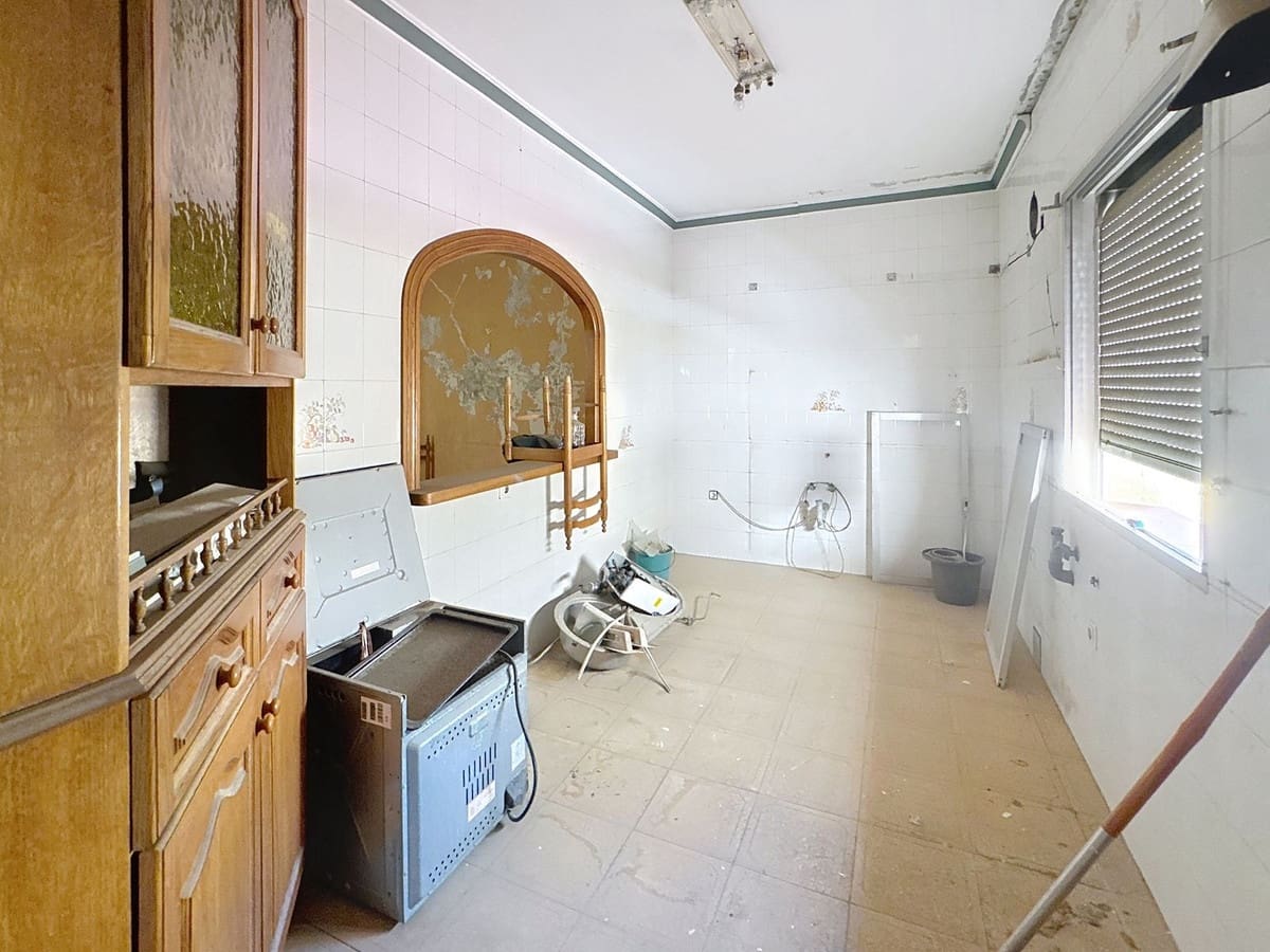 5 soverom Hus til salgs i Estepona - € 552 000 (Ref: 9974087)