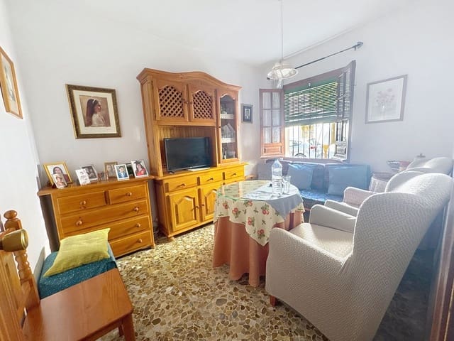 5 soverom Hus til salgs i Estepona - € 552 000 (Ref: 9974087)