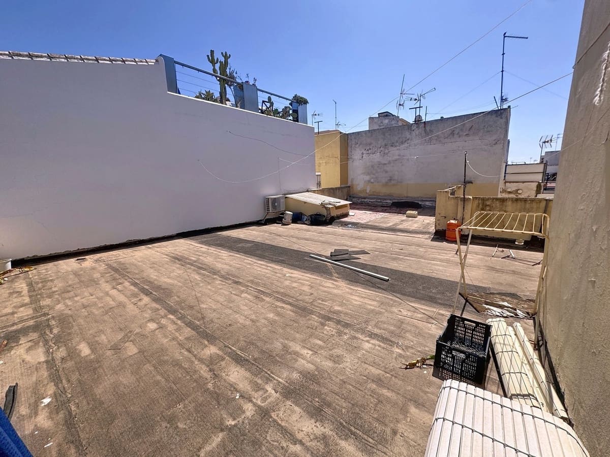5 soverom Hus til salgs i Estepona - € 552 000 (Ref: 9974087)
