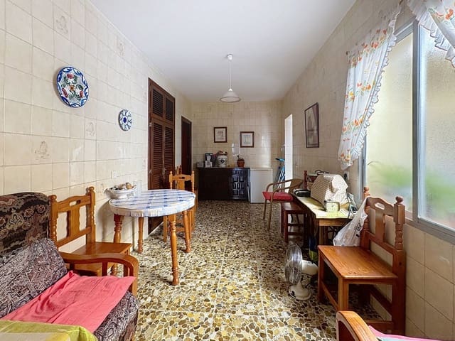5 soverom Hus til salgs i Estepona - € 552 000 (Ref: 9974087)