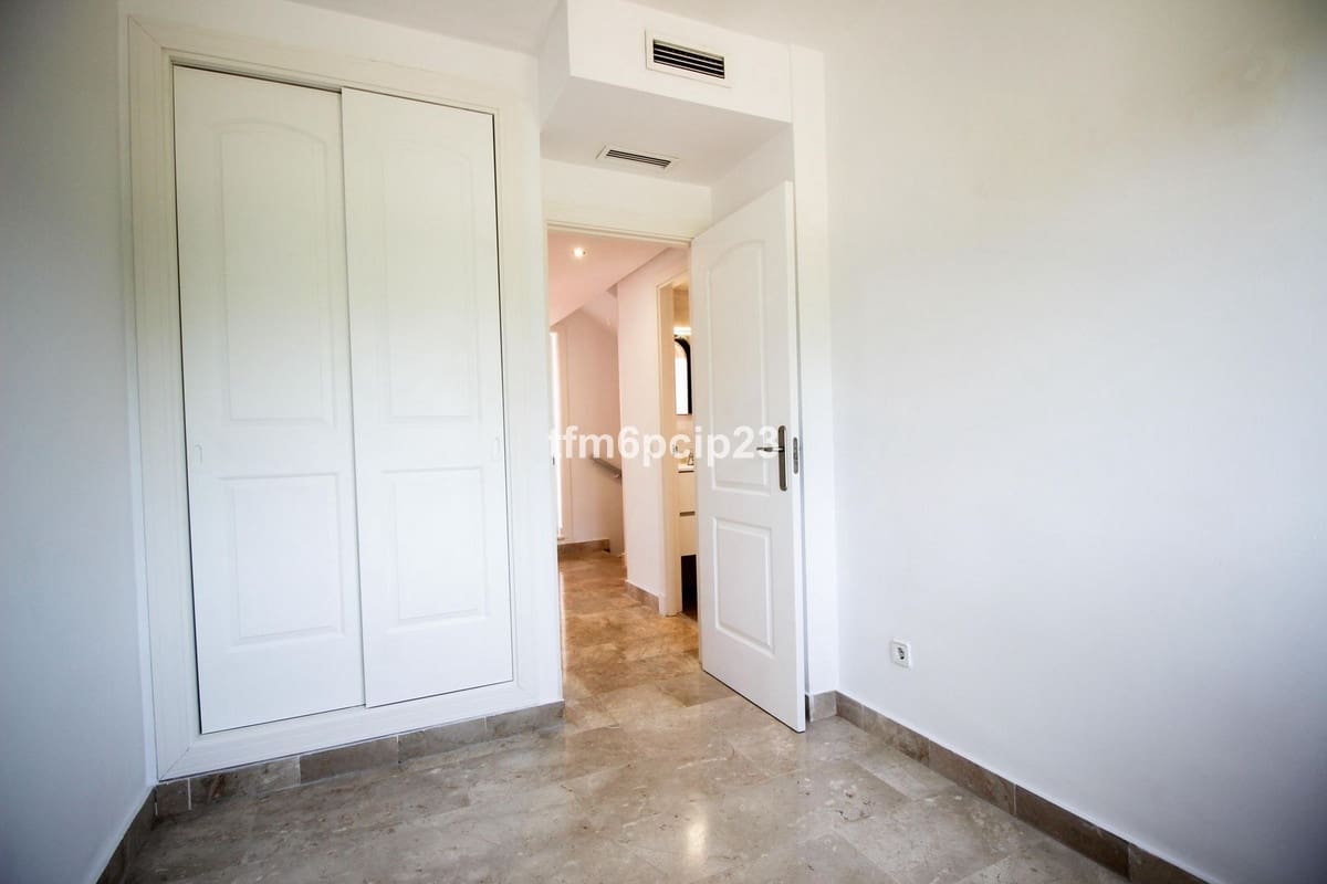 3 Zimmer Apartment zu verkaufen in Buenas Noches mit Pool - 424.990 € (Ref: 9974088)
