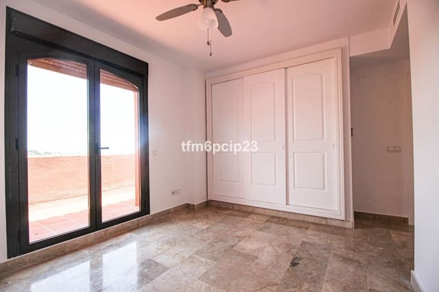 3 Zimmer Apartment zu verkaufen in Buenas Noches, Estepona mit Pool - 424.990 € (Ref: 9974088)