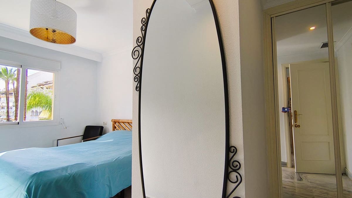 4 soveværelse Lejlighed til salg i Nueva Andalucia med swimmingpool - € 514.000 (Ref: 9974089)