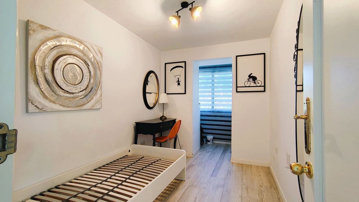 4 soveværelse Lejlighed til salg i Nueva Andalucia med swimmingpool - € 514.000 (Ref: 9974089)