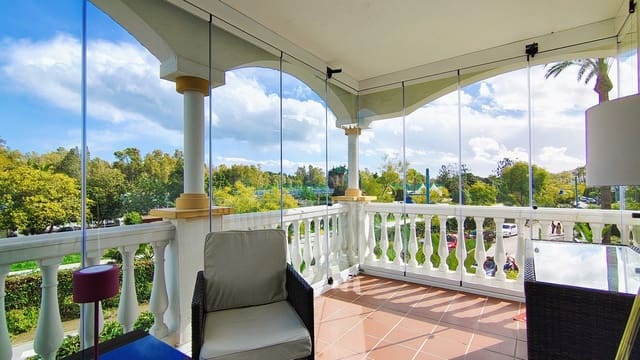 4 soveværelse Lejlighed til salg i Nueva Andalucia, Marbella med swimmingpool - € 514.000 (Ref: 9974089)