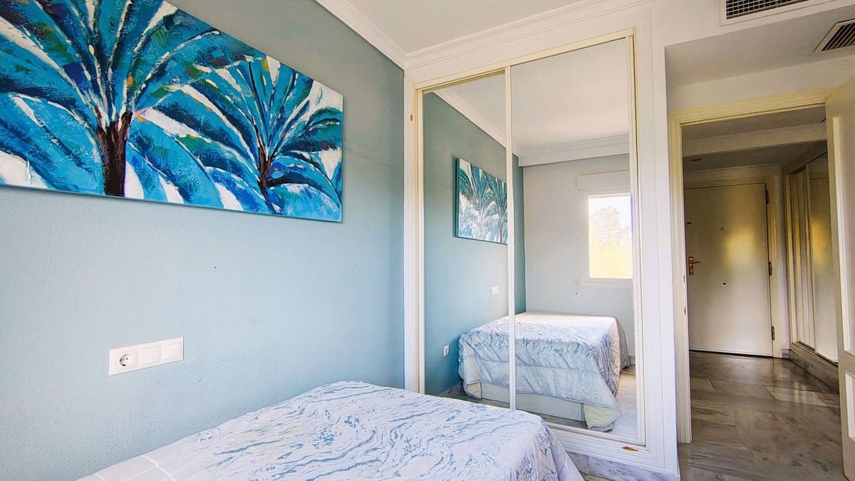 4 soveværelse Lejlighed til salg i Nueva Andalucia med swimmingpool - € 514.000 (Ref: 9974089)