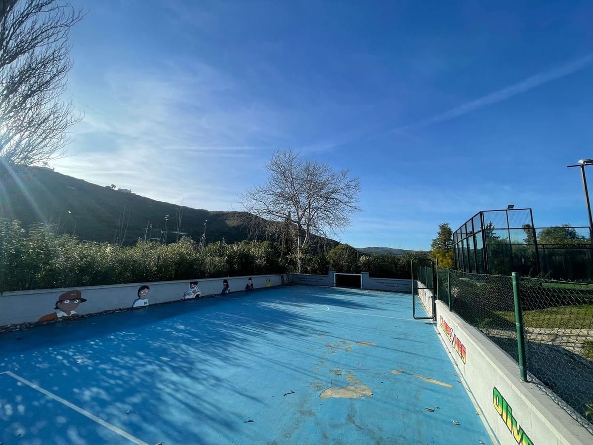 3 bedroom Semi-detached Villa for sale in Manilva with pool garage - € 560,000 (Ref: 9974091)