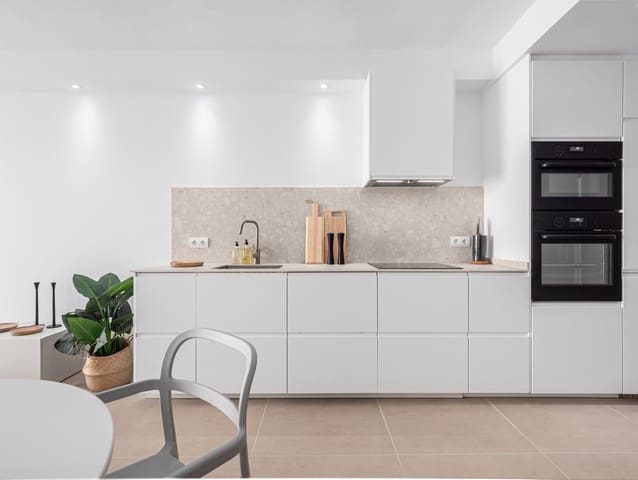 2 soverom Leilighet til salgs i Nueva Andalucia, Marbella - € 495 000 (Ref: 9974095)