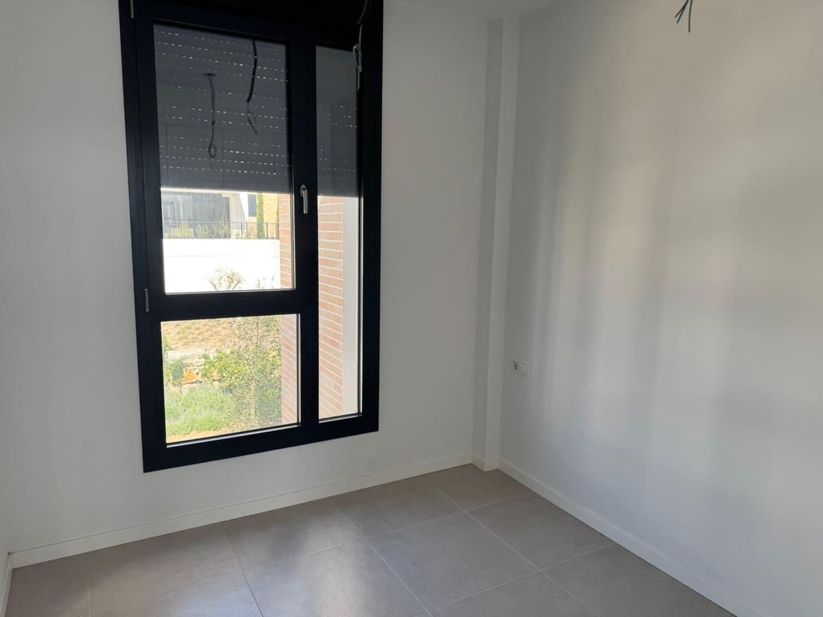 2 bedroom Apartment for sale in Estepona with pool garage - € 510,000 (Ref: 9974096)