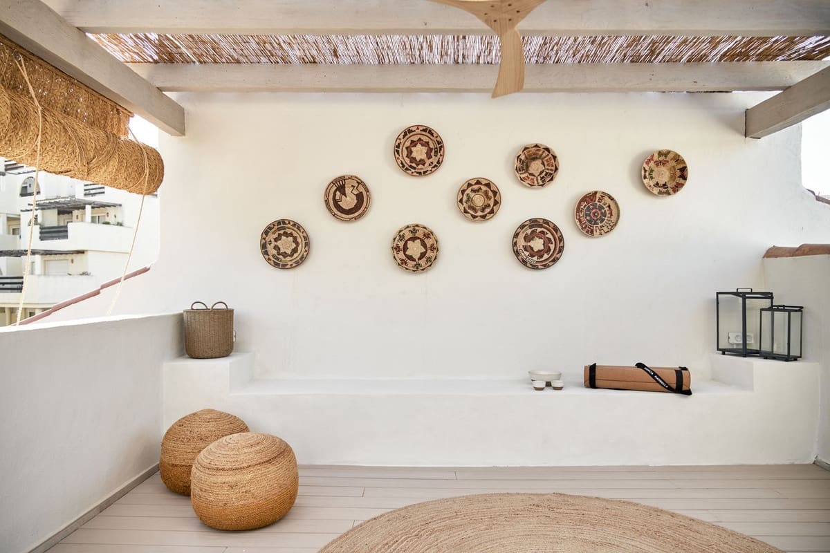 Casa de 3 habitaciones en El Paraiso en venta con piscina - 549.000 € (Ref: 9974099)