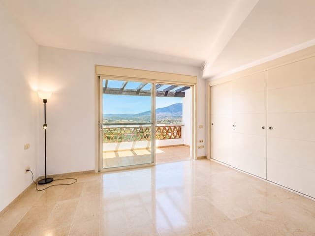 Casa de 3 habitaciones en La Cala Golf, Mijas en venta con piscina - 525.000 € (Ref: 9974101)