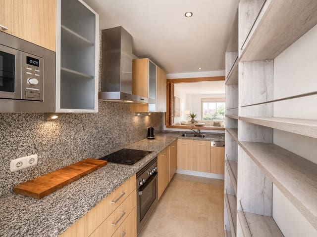 Casa de 3 habitaciones en La Cala Golf, Mijas en venta con piscina - 525.000 € (Ref: 9974101)