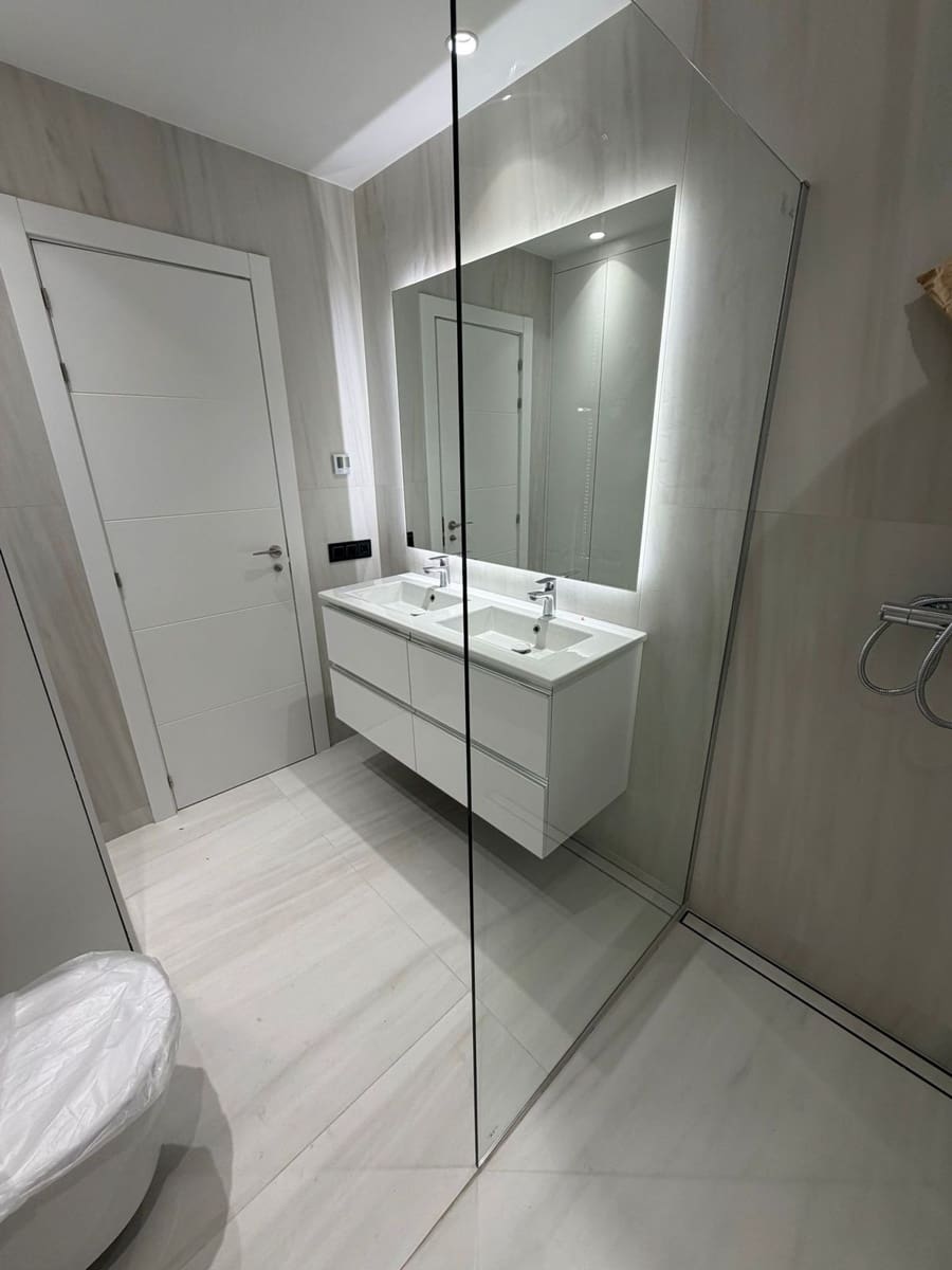 3 soverom Leilighet til salgs i New Golden Mile med svømmebasseng - € 525 000 (Ref: 9974104)