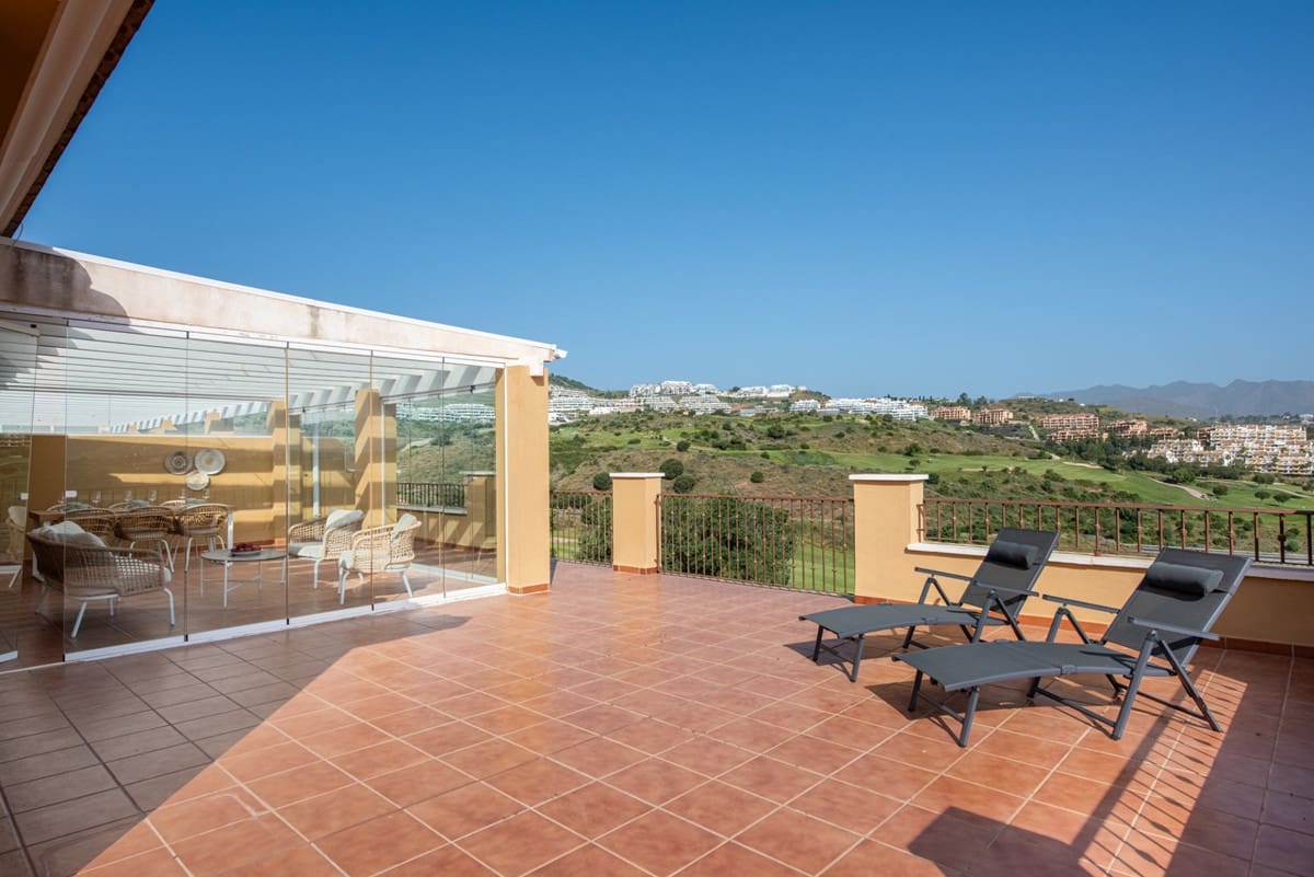 2 soverom Leilighet til salgs i La Cala de Mijas med svømmebasseng - € 499 000 (Ref: 9974105)