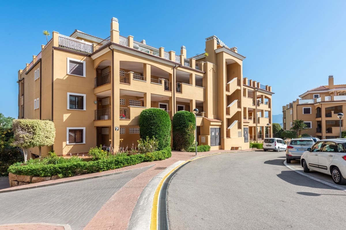 2 soverom Leilighet til salgs i La Cala de Mijas med svømmebasseng - € 499 000 (Ref: 9974105)