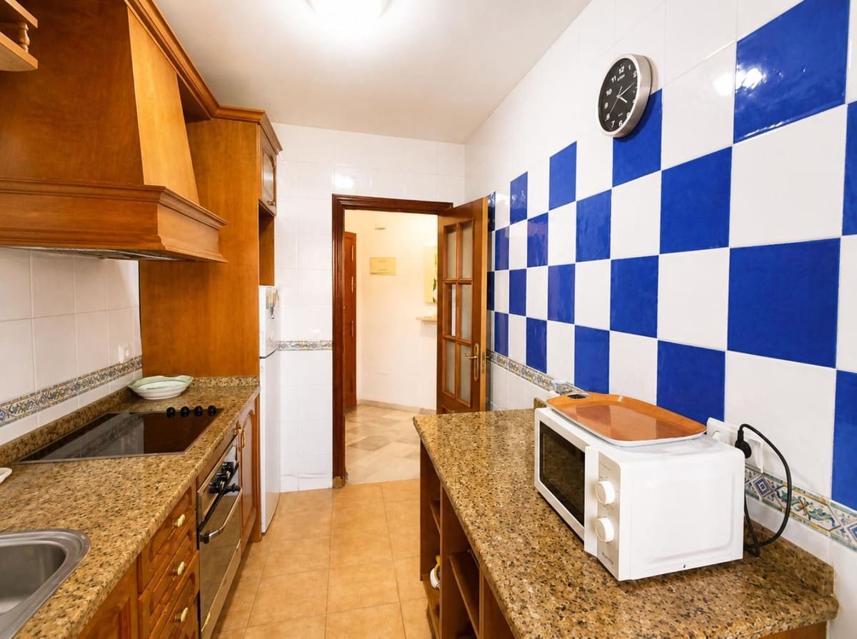 2 soveværelse Lejlighed til salg i Torremolinos med swimmingpool - € 532.000 (Ref: 9974106)