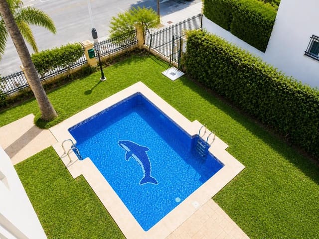2 soveværelse Lejlighed til salg i Torremolinos med swimmingpool - € 532.000 (Ref: 9974106)