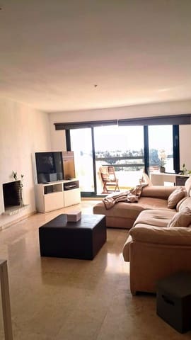 3 soveværelse Lejlighed til salg i Selwo, Estepona med swimmingpool garage - € 529.000 (Ref: 9974107)