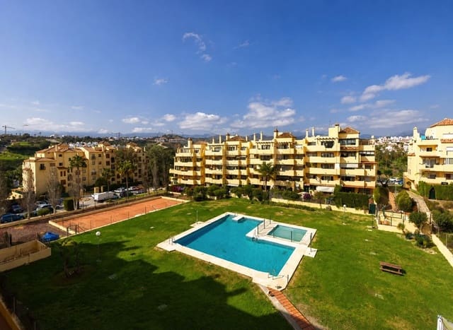 3 soveværelse Lejlighed til salg i Selwo, Estepona med swimmingpool garage - € 529.000 (Ref: 9974107)
