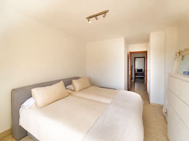 3 soveværelse Lejlighed til salg i Selwo, Estepona med swimmingpool garage - € 529.000 (Ref: 9974107)