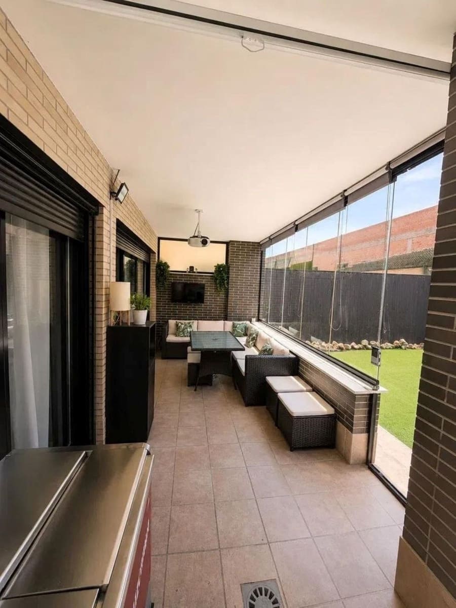 2 soverom Leilighet til salgs i Torremolinos med svømmebasseng - € 510 000 (Ref: 9974108)