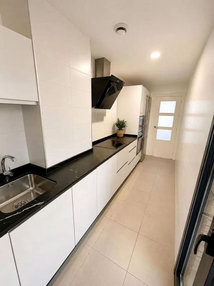 2 soverom Leilighet til salgs i Torremolinos med svømmebasseng - € 510 000 (Ref: 9974108)