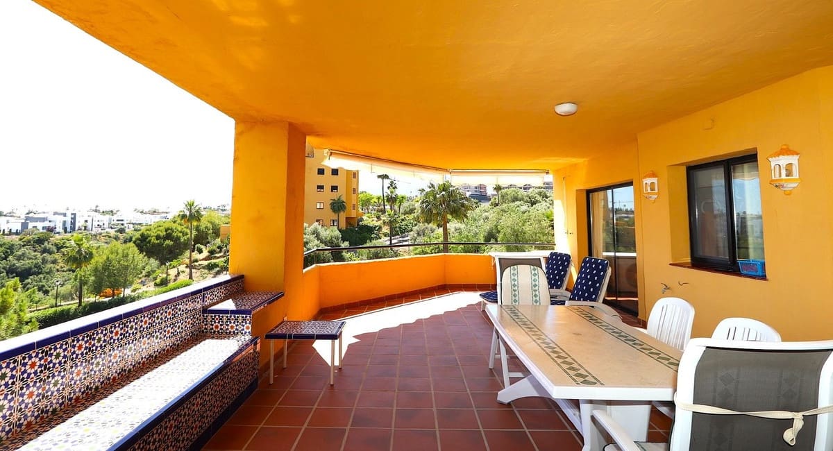 3 soverom Leilighet til salgs i New Golden Mile med svømmebasseng - € 495 000 (Ref: 9974109)