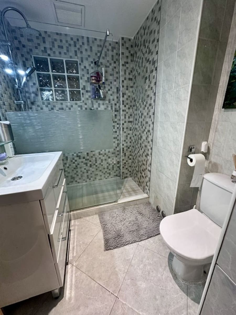 4 soveværelse Lejlighed til salg i San Pedro de Alcantara - € 490.000 (Ref: 9974111)