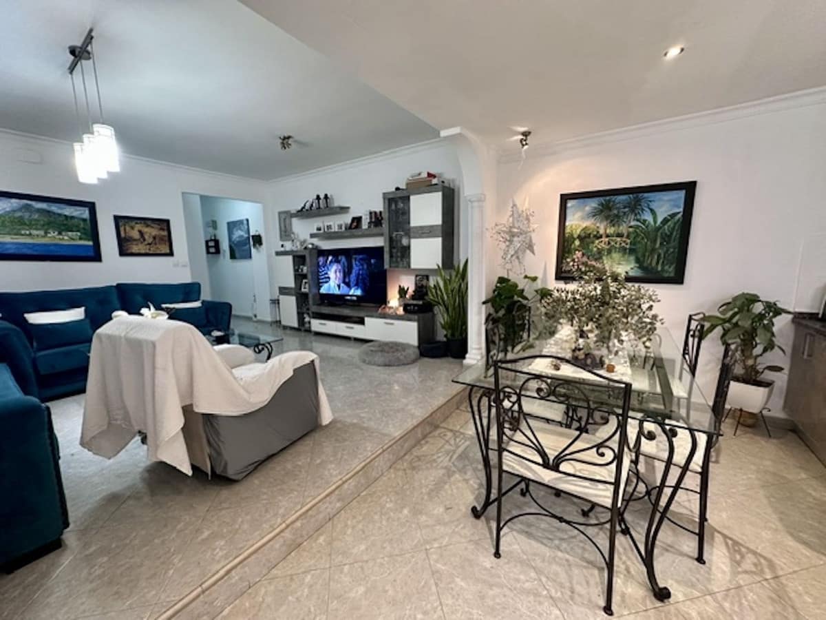 4 soveværelse Lejlighed til salg i San Pedro de Alcantara - € 490.000 (Ref: 9974111)