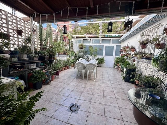 4 soveværelse Lejlighed til salg i San Pedro de Alcantara, Marbella - € 490.000 (Ref: 9974111)