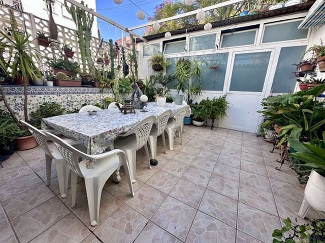 4 soveværelse Lejlighed til salg i San Pedro de Alcantara, Marbella - € 490.000 (Ref: 9974111)