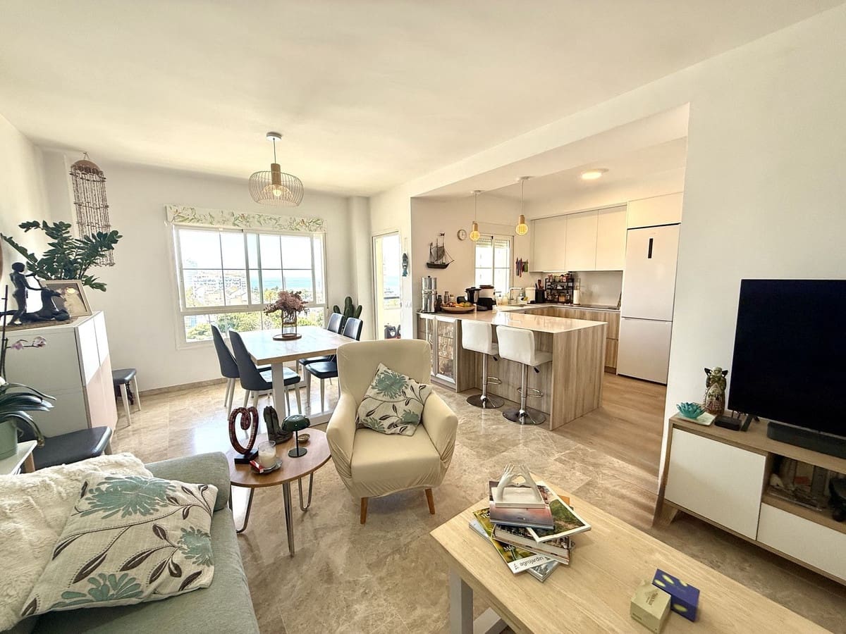 3 soveværelse Lejlighed til salg i Estepona - € 495.000 (Ref: 9974112)