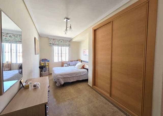 Casa de 3 habitaciones en La Cala de Mijas, Mijas en venta - 510.000 € (Ref: 9974113)