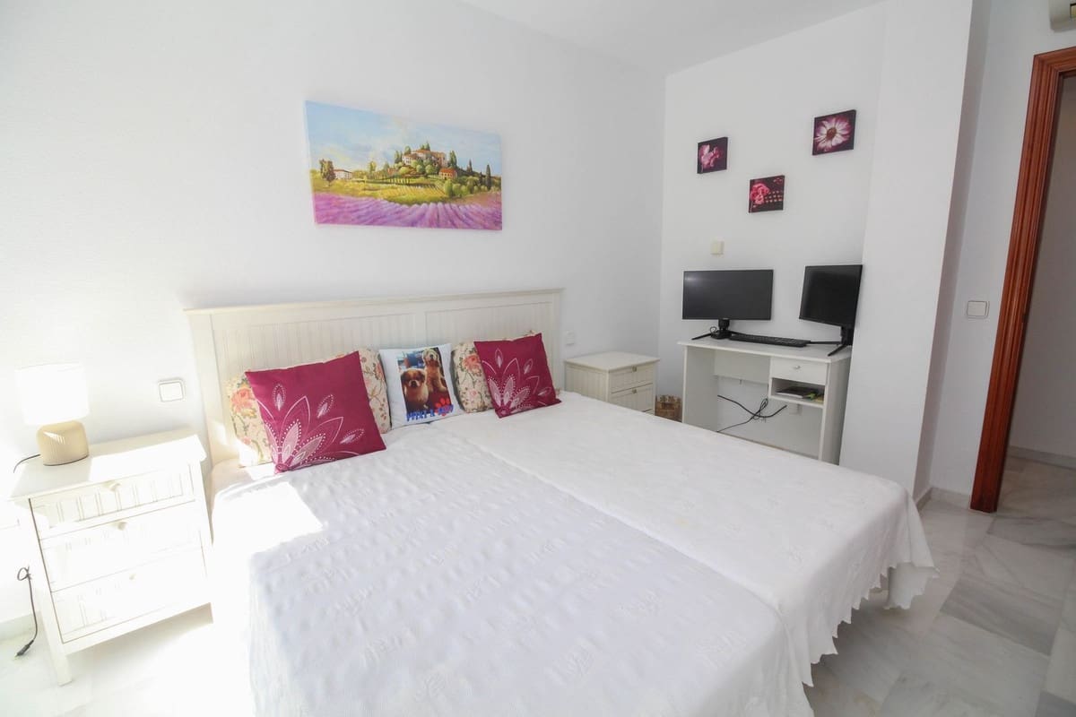 Apartamento de 3 habitaciones en La Cala de Mijas en venta con piscina - 550.000 € (Ref: 9974117)
