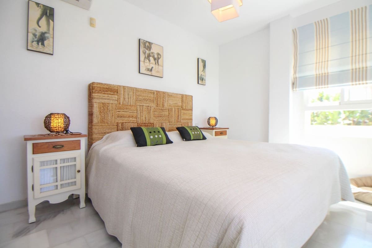 Apartamento de 3 habitaciones en La Cala de Mijas en venta con piscina - 550.000 € (Ref: 9974117)