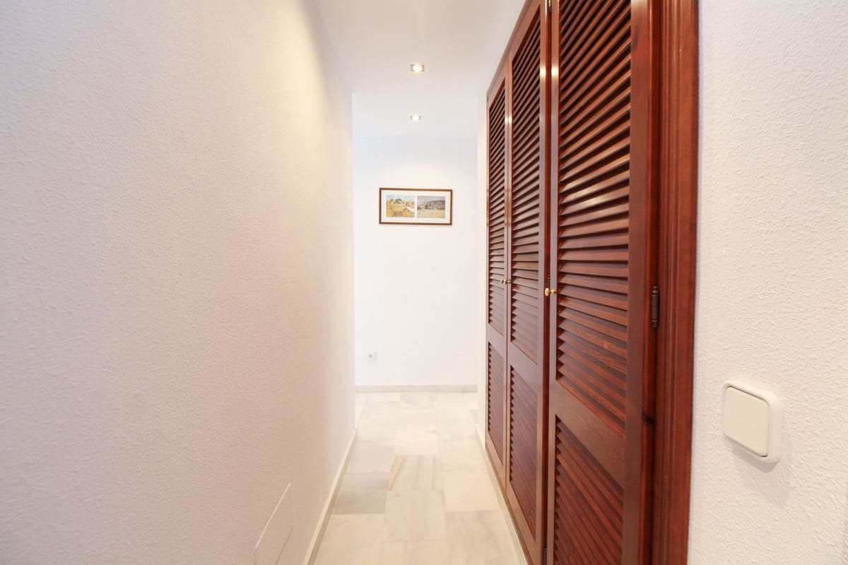 Apartamento de 3 habitaciones en La Cala de Mijas en venta con piscina - 550.000 € (Ref: 9974117)