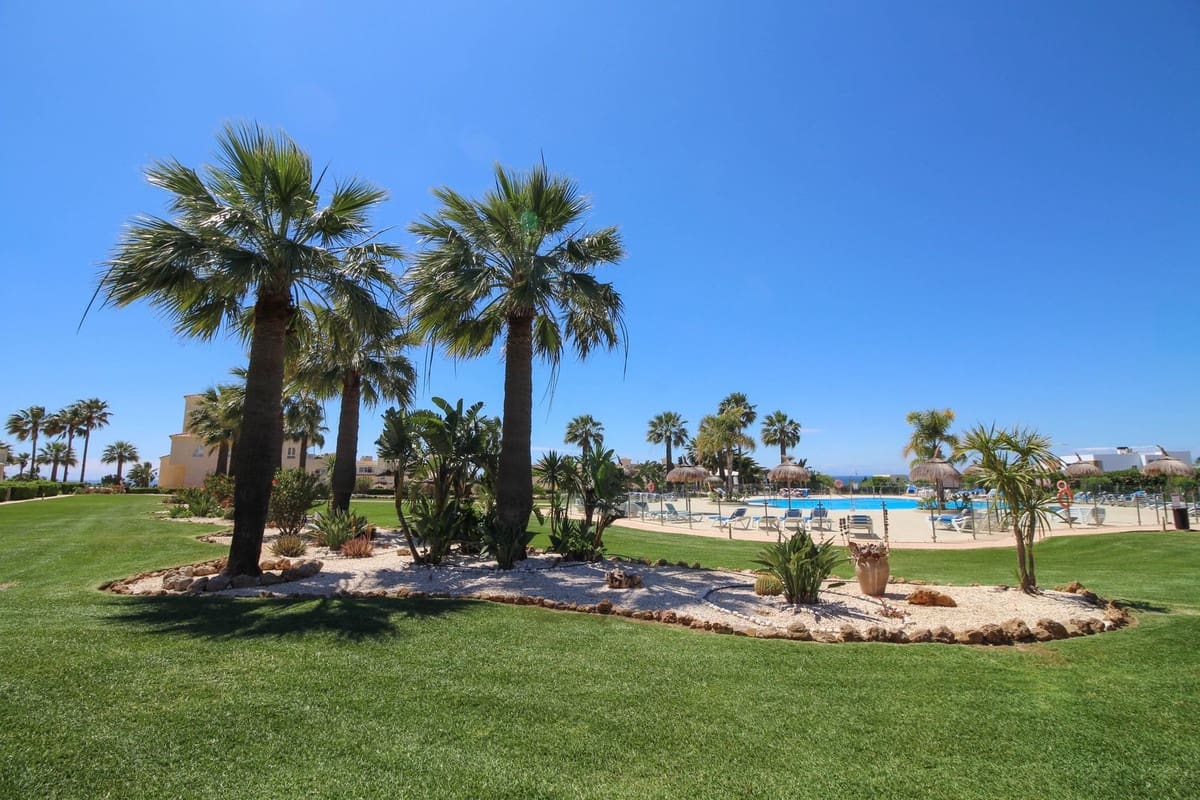 Apartamento de 3 habitaciones en La Cala de Mijas en venta con piscina - 550.000 € (Ref: 9974117)