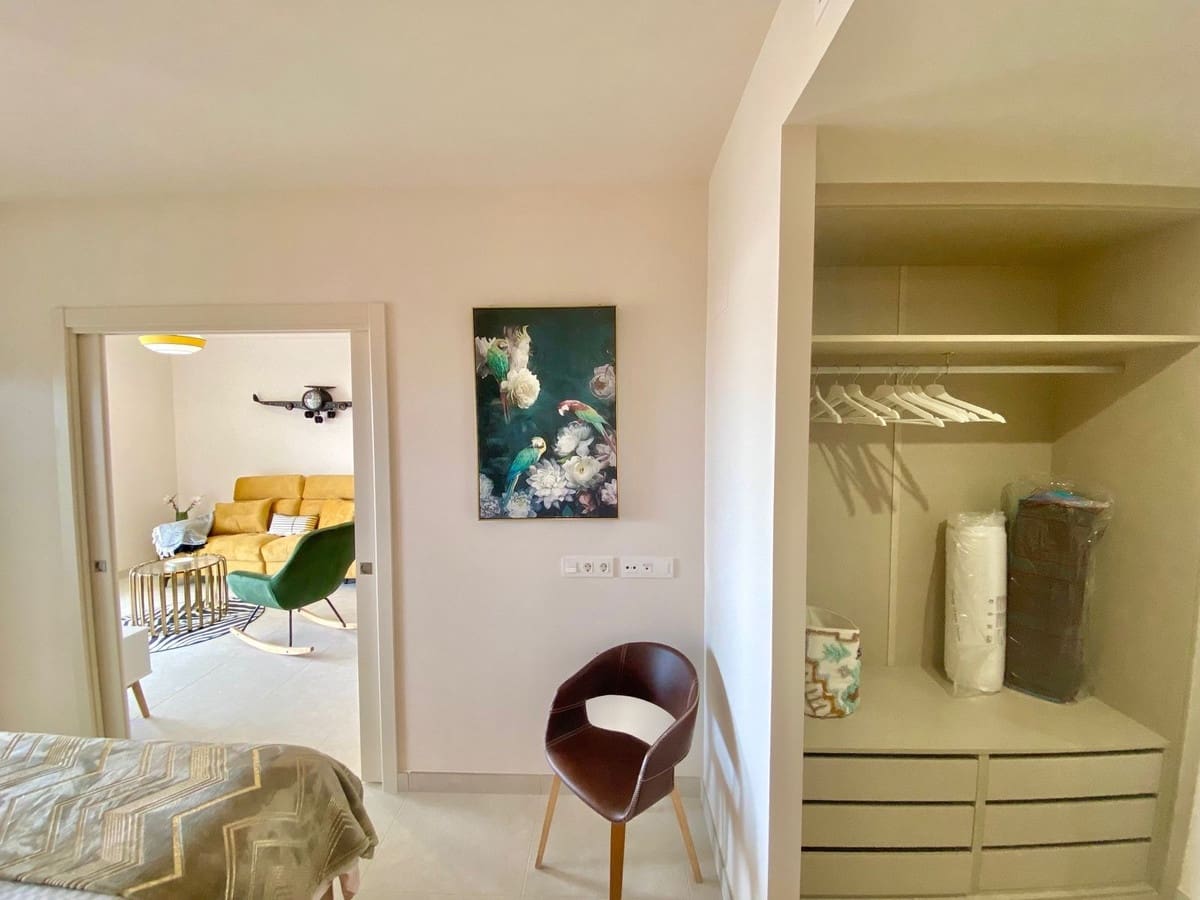 2 soverom Leilighet til salgs i La Cala de Mijas med svømmebasseng garasje - € 560 000 (Ref: 9974118)