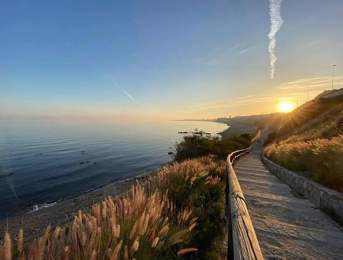 2 soverom Leilighet til salgs i La Cala de Mijas med svømmebasseng garasje - € 560 000 (Ref: 9974118)