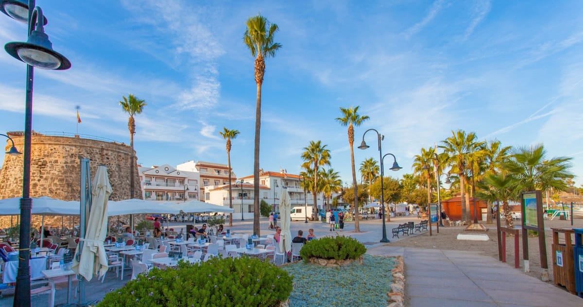 2 soverom Leilighet til salgs i La Cala de Mijas med svømmebasseng garasje - € 560 000 (Ref: 9974118)
