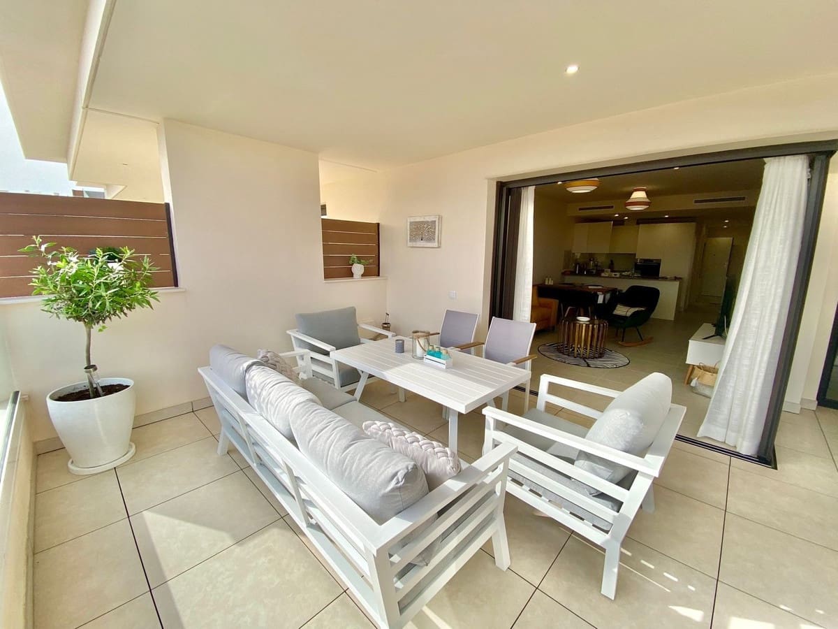 2 soverom Leilighet til salgs i La Cala de Mijas med svømmebasseng garasje - € 560 000 (Ref: 9974118)