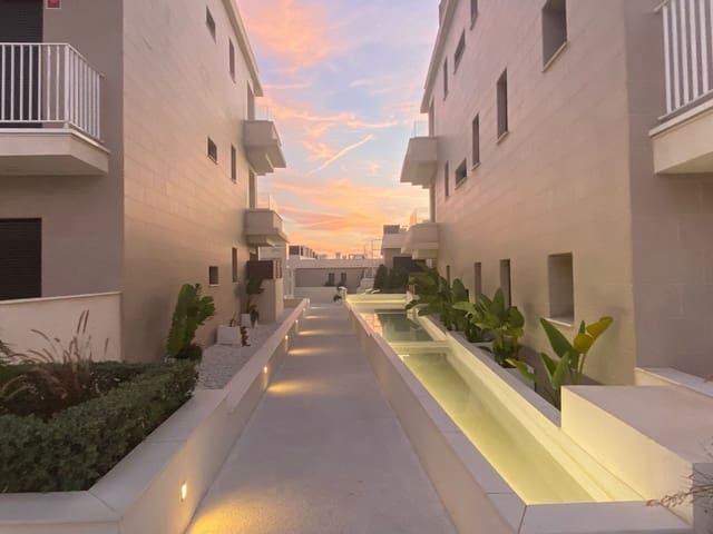 2 soverom Leilighet til salgs i La Cala de Mijas, Mijas med svømmebasseng garasje - € 560 000 (Ref: 9974118)